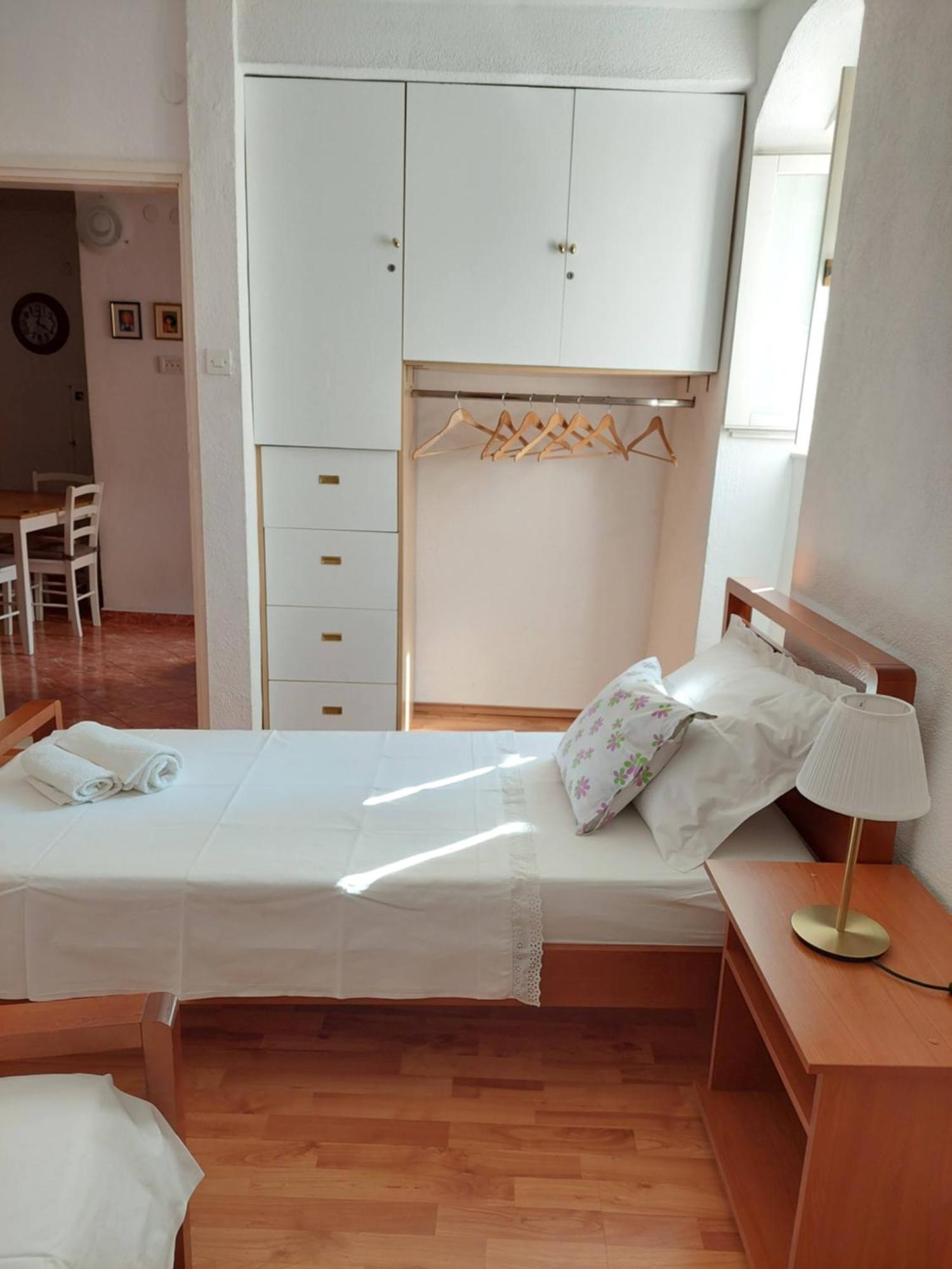 Apartment In Vis Historic Center - Mikula, Ljubica, Toma المظهر الخارجي الصورة