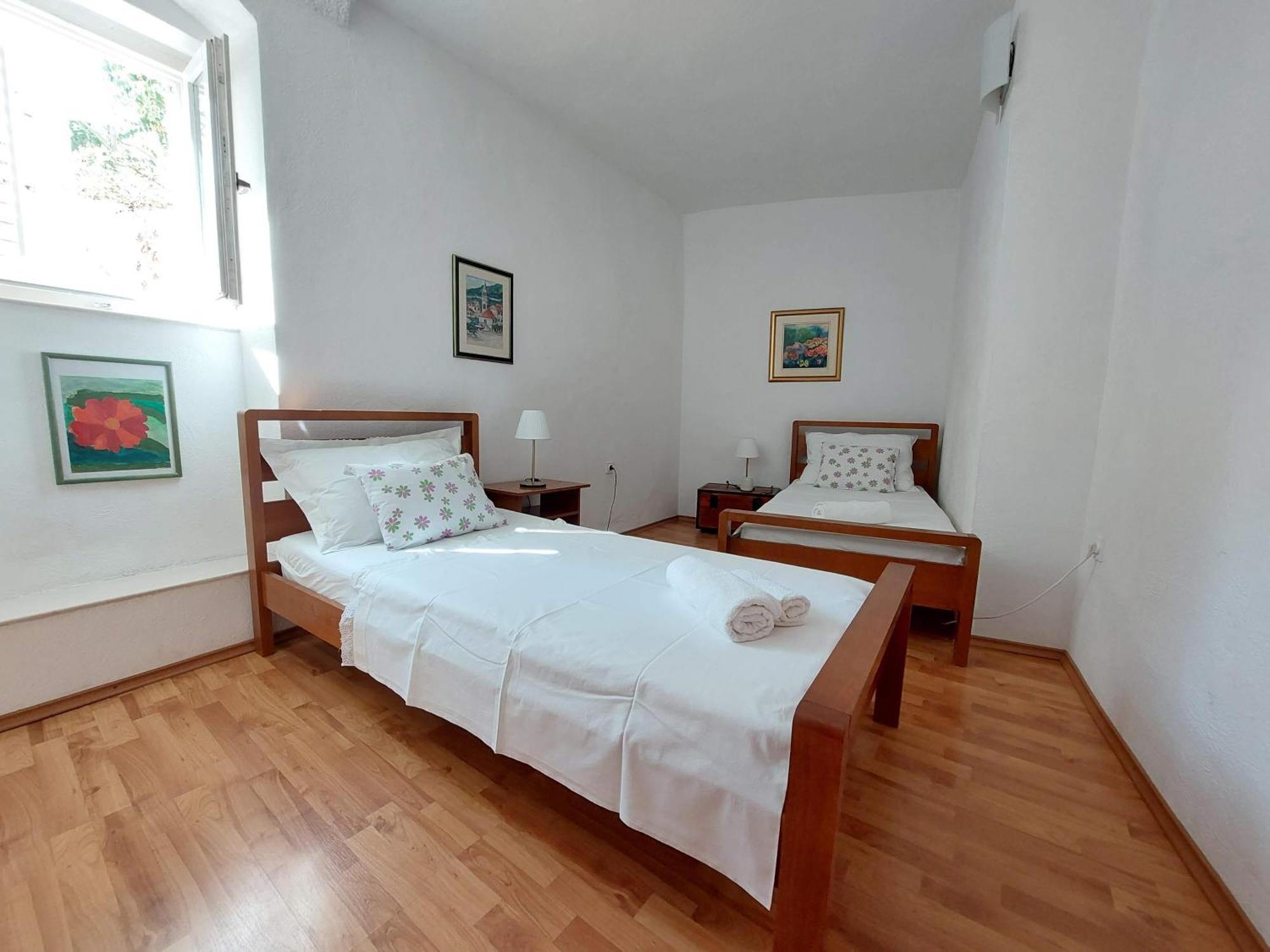 Apartment In Vis Historic Center - Mikula, Ljubica, Toma المظهر الخارجي الصورة