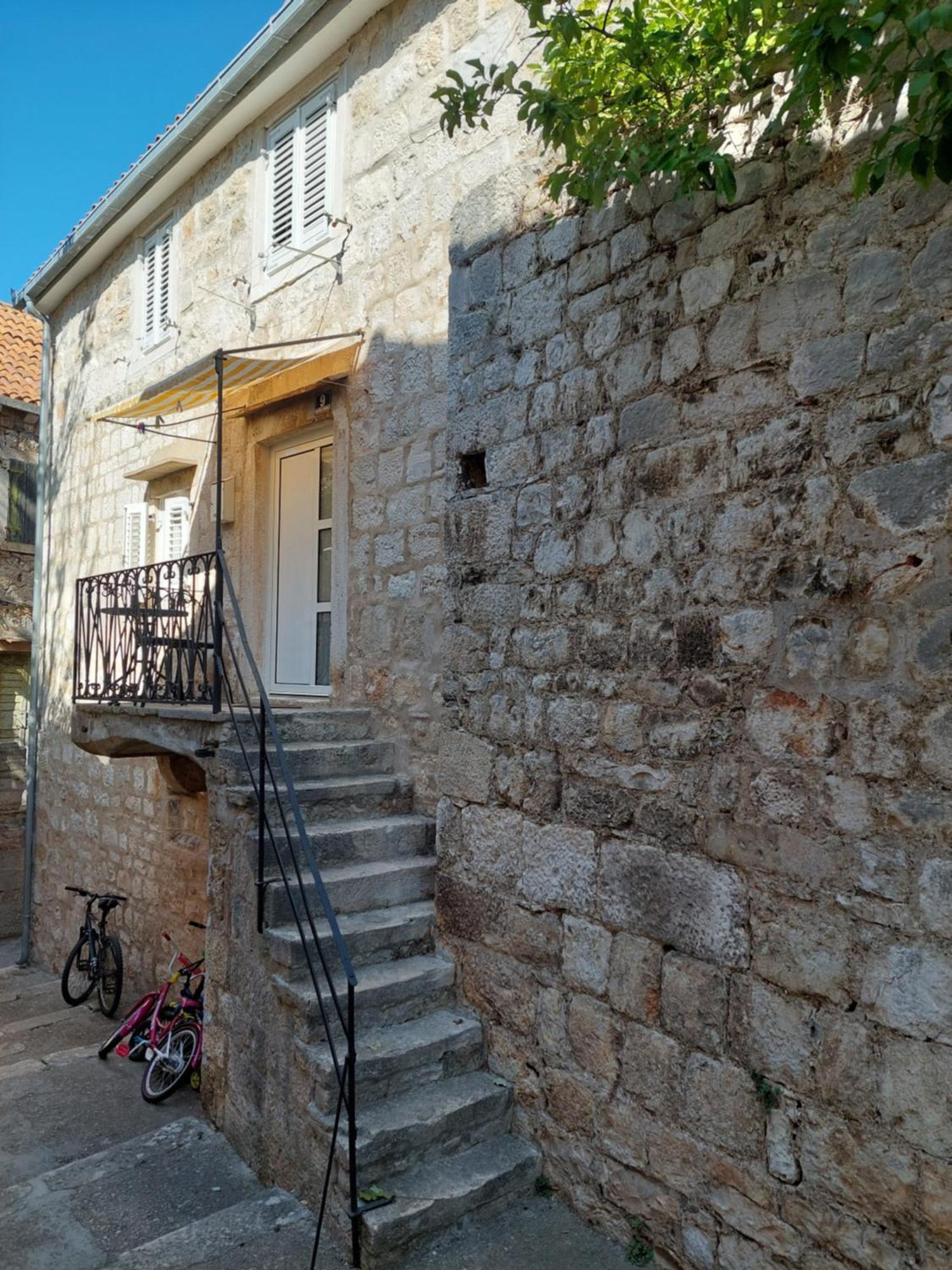 Apartment In Vis Historic Center - Mikula, Ljubica, Toma المظهر الخارجي الصورة