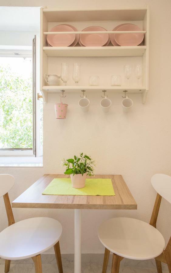 Apartment In Vis Historic Center - Mikula, Ljubica, Toma المظهر الخارجي الصورة